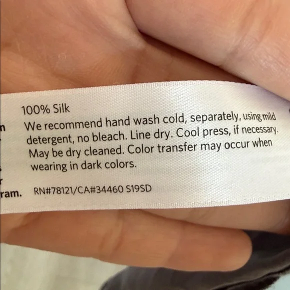 Eileen Fisher Women’s purple Long Sleeve Button Down Silk Blouse XL - Picture 7 of 12